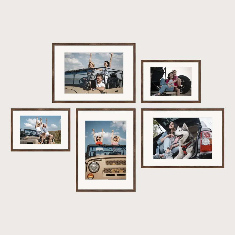 110128 P1 Center Aligned Gallery Wall Frames 5 Frames P1 center aligned gallery wall frames 5 frames